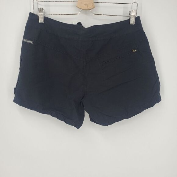 Columbia Women's Black Shorts With Front Waist Tie, Pockets, Back Zipper Pocket - Picture 7 of 7